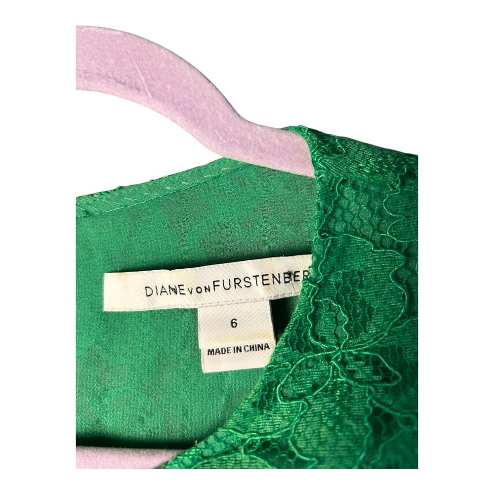 Diane von Furstenberg Green Lace Women’s Size 6 Long Sleeve Floral Lace Blouse - Picture 3 of 9